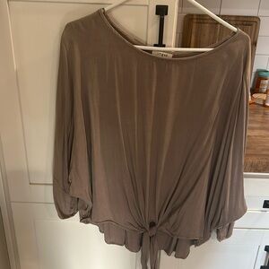 Umgee front tie top with bohemian sleeves